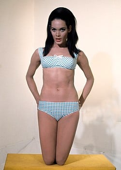 Martine Beswick